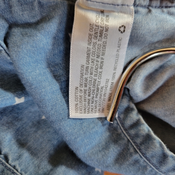 Cat & Jack Girl's Star Denim Romper 4T - Picture 9 of 9